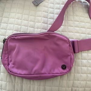 Lululemon OG Belt Bag
